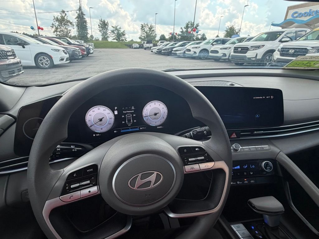 Used 2024 Intense Blue Hyundai SEL image 23