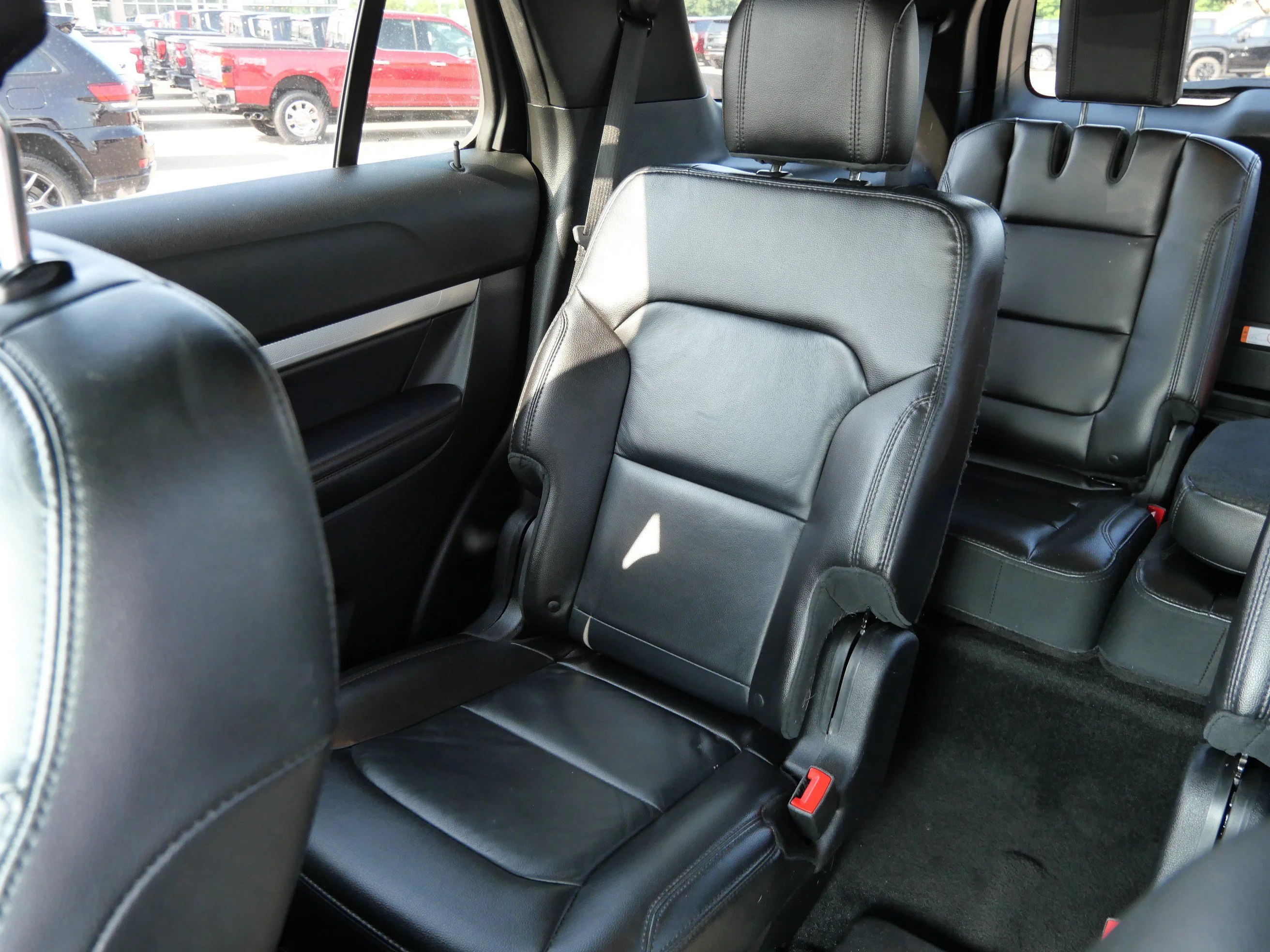 Used 2017 Ingot Silver Metallic Ford XLT image 12