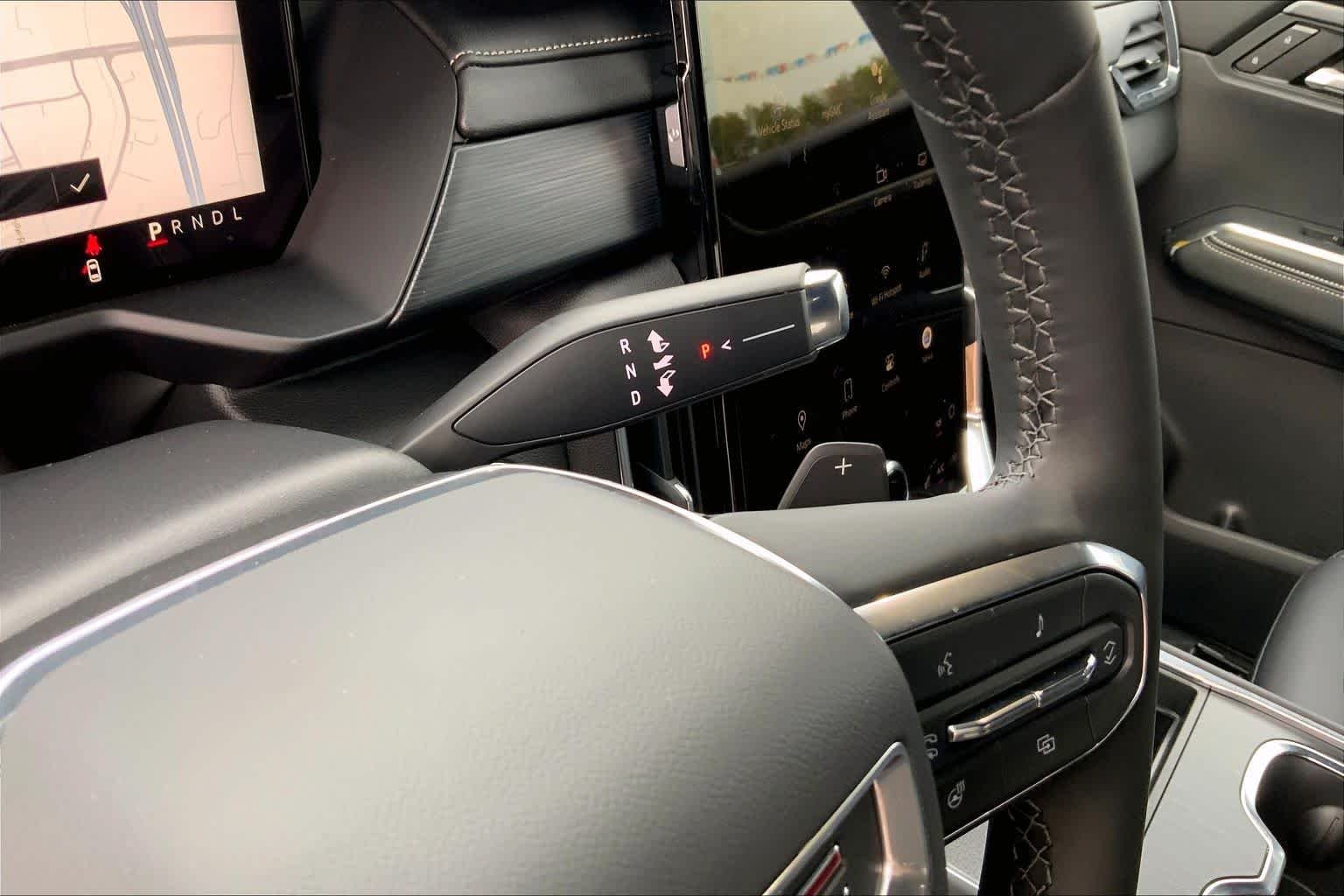 New 2026 Sterling Metallic GMC Elevation image 6