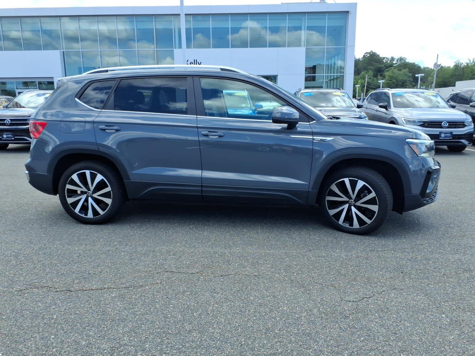 Certified Used 2024 Pure Gray Volkswagen SE image 4