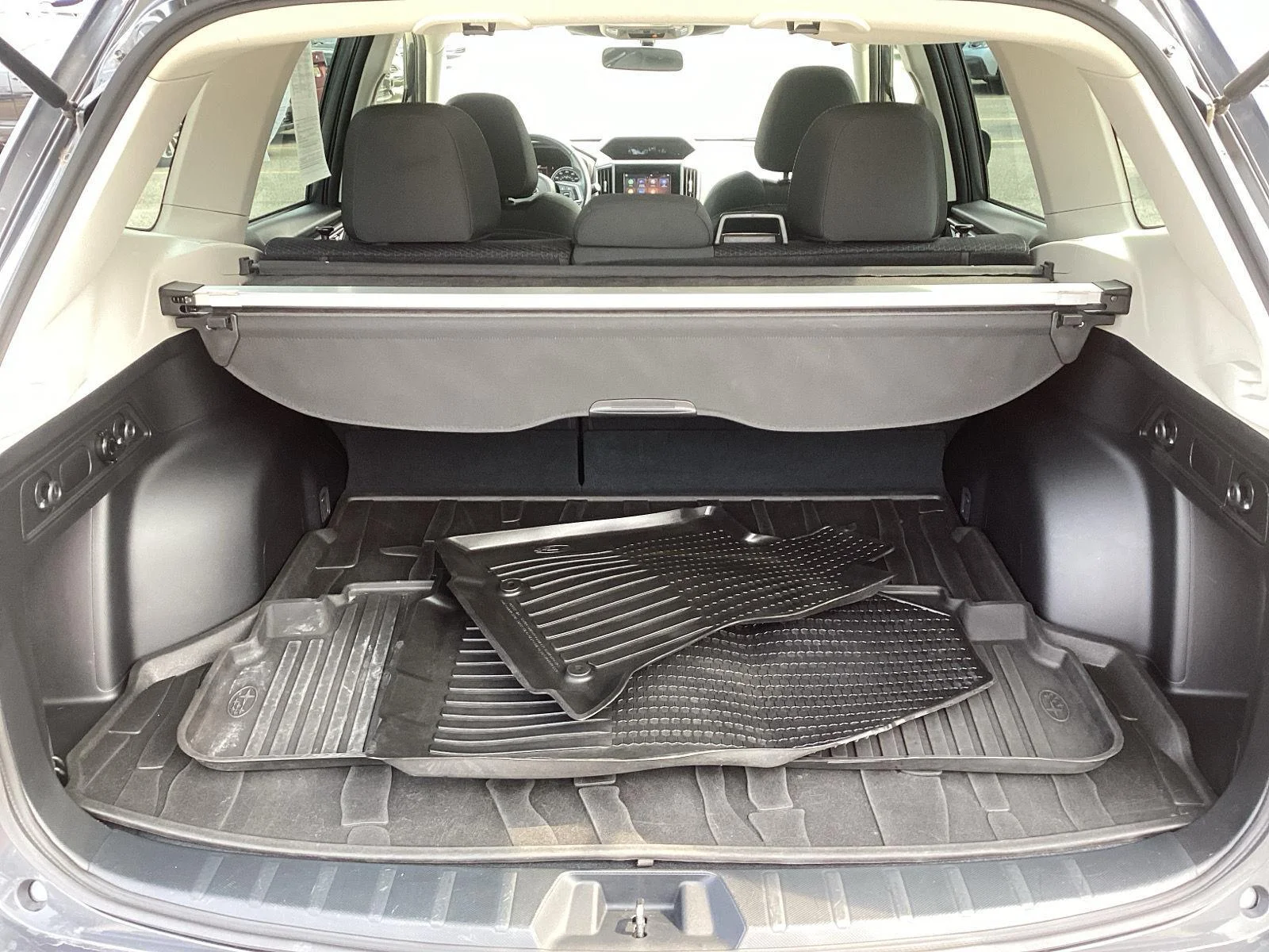 Used 2022 Magnetite Gray Metallic Subaru Premium image 7