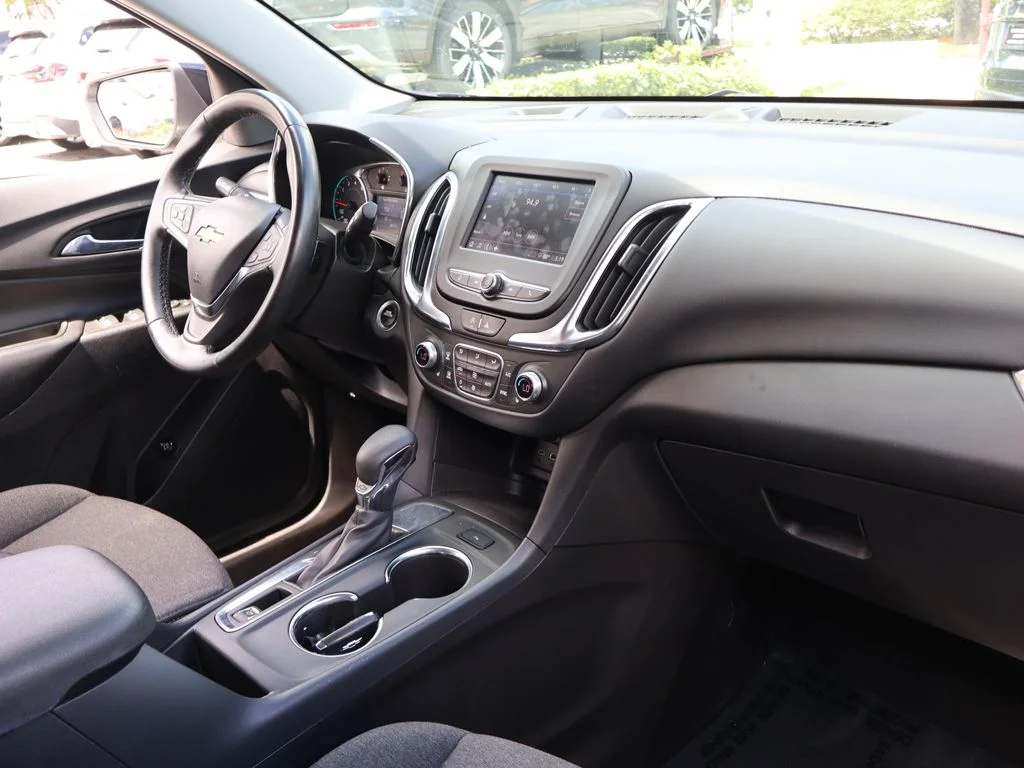 Used 2024 Black Chevrolet LT image 25