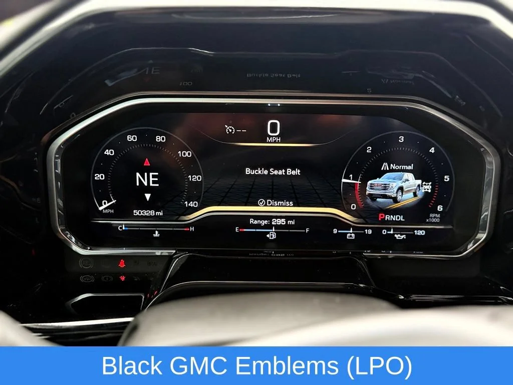 Used 2024 Onyx Black GMC Elevation image 35