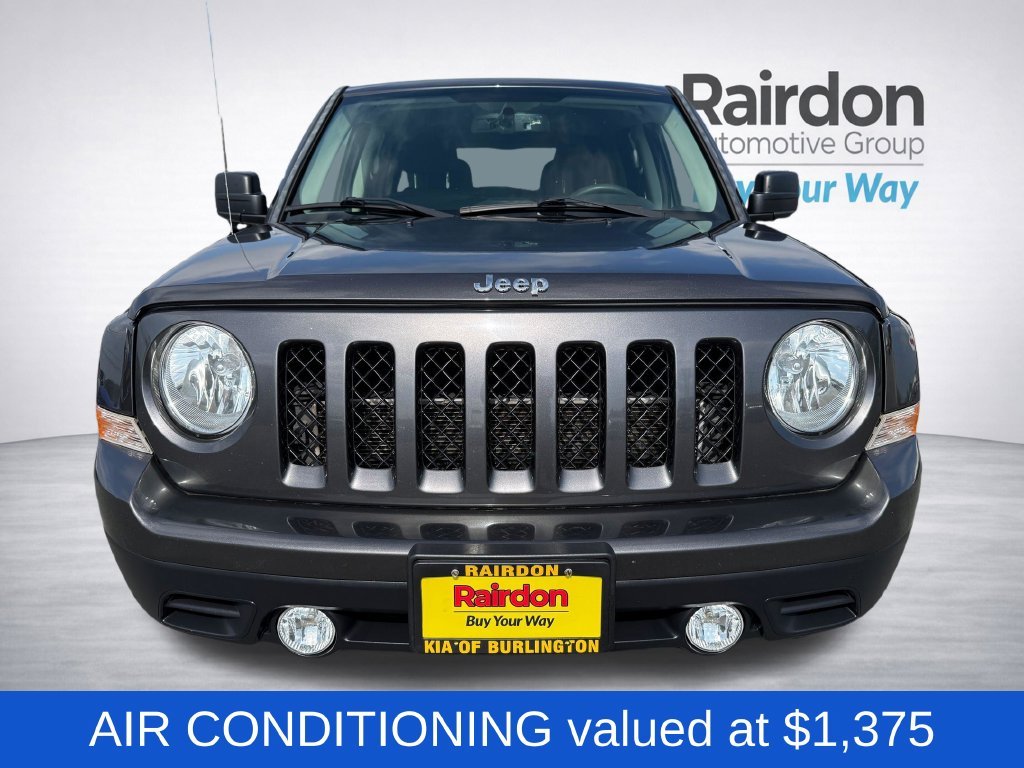 Used 2016 Gray Jeep Sport image 2