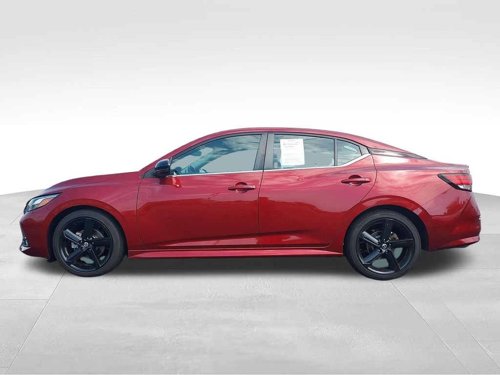 Used 2023 Red Nissan SR image 2