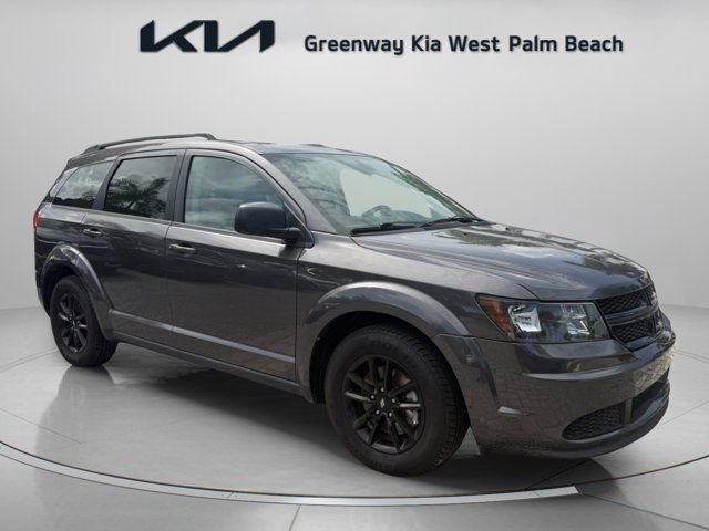 Used 2020 Gray Dodge SE image 1