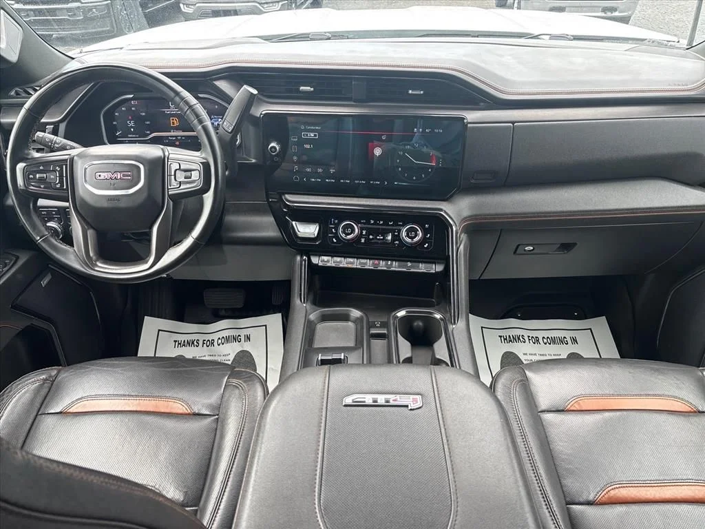Used 2024 White GMC AT4 image 21