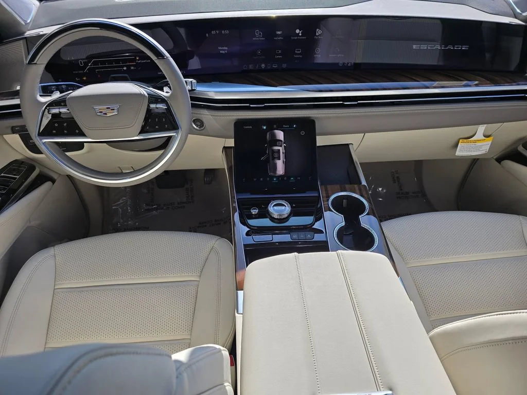 New 2026 Argent Silver Metallic Cadillac Platinum Sport image 22
