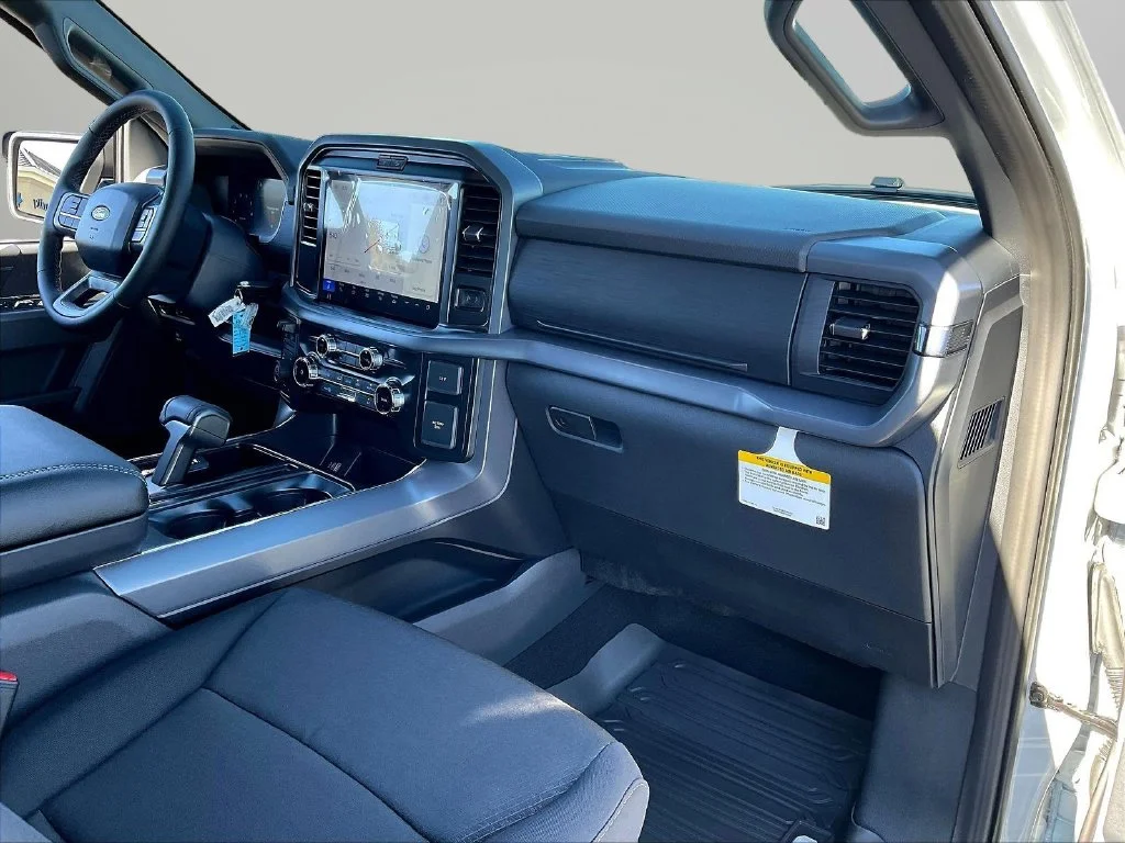 New 2026 Avalanche Ford XLT image 34