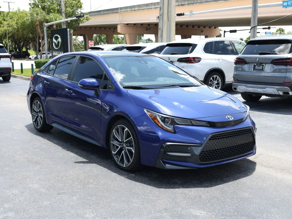 Used 2022 Toyota Corolla SE with VIN 5YFS4MCE4NP108646 for sale in Doral, FL