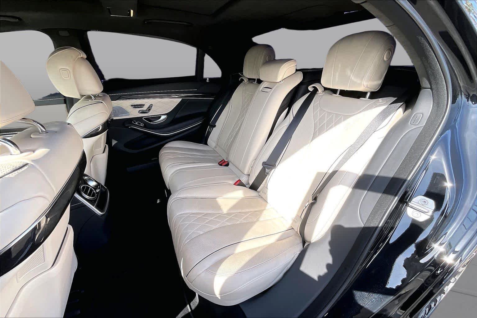 Used 2018 Black Mercedes-Benz S 560 image 20