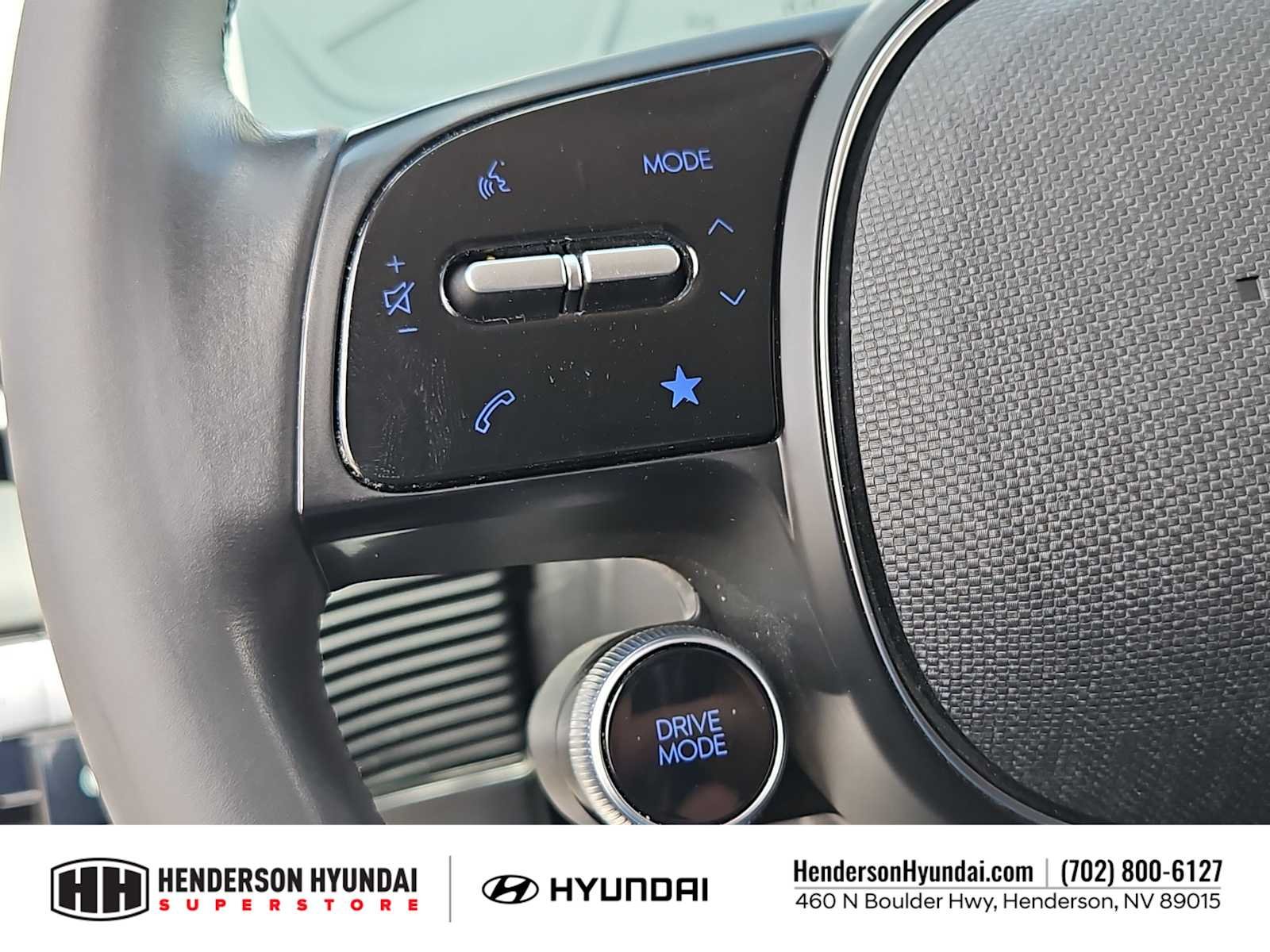 Used 2024 Atlas White Hyundai SEL image 23