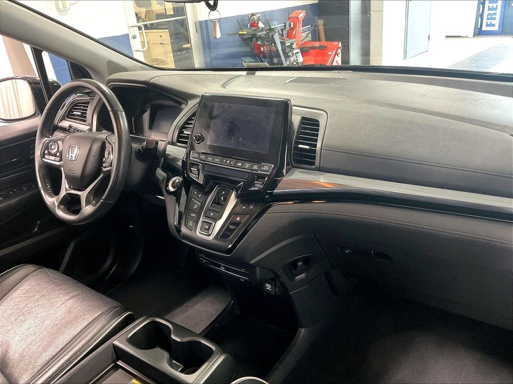 Used 2023 Gray Honda Elite image 14