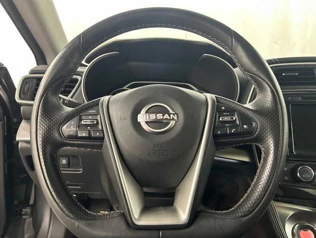Used 2023 Gray Nissan 3.5 SL image 11