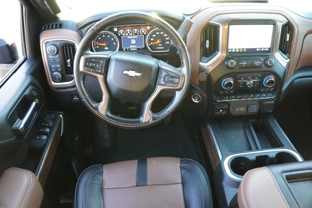 Certified Used 2022 Mosaic Black Metallic Chevrolet High Country image 22