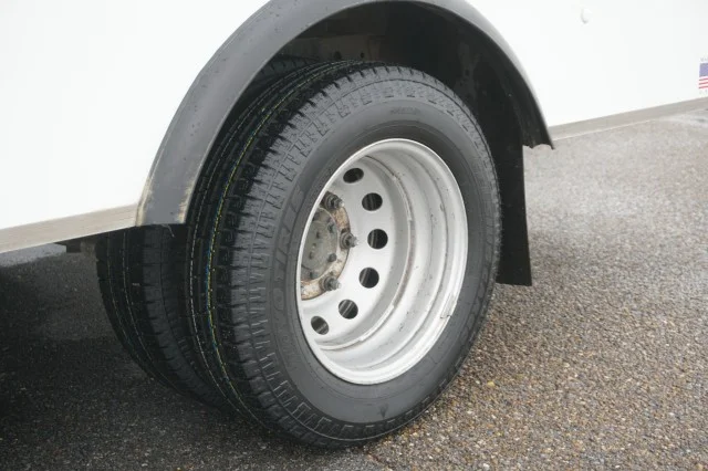 Used 2023 WHITE Ford BASE image 14