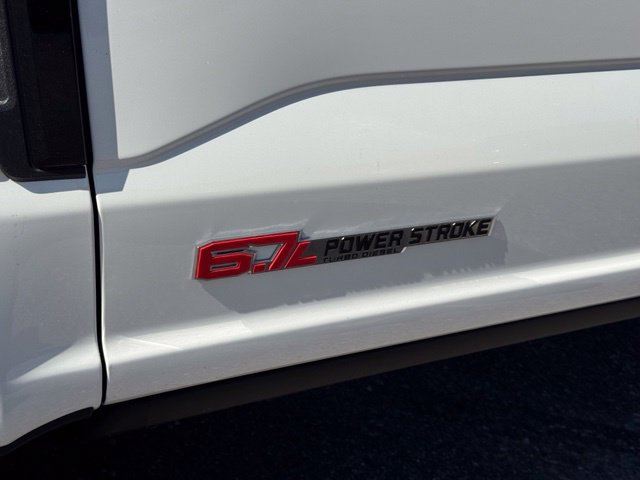 New 2027 Star White Metallic Tri-Coat Ford F-250® Platinum® image 11