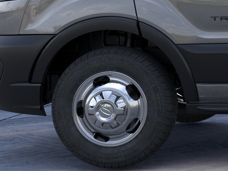 New 2026 Carbonized Gray Metallic Ford Cutaway image 40