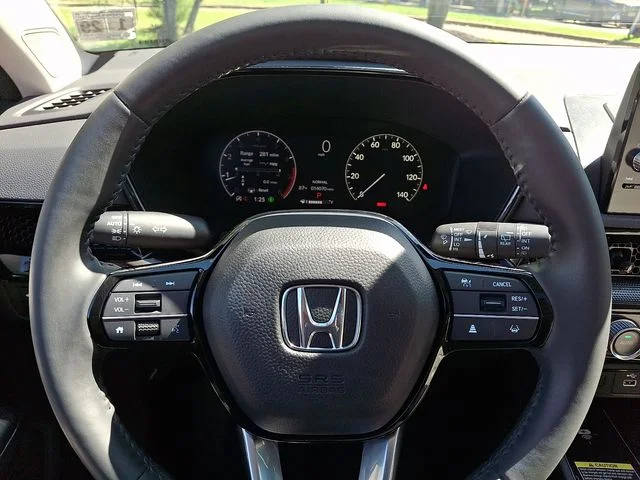 Certified Used 2024 Gray Honda EX-L image 20