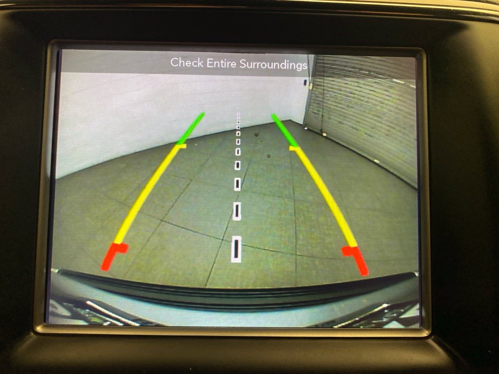 Used 2018 Silver Jeep Altitude image 16