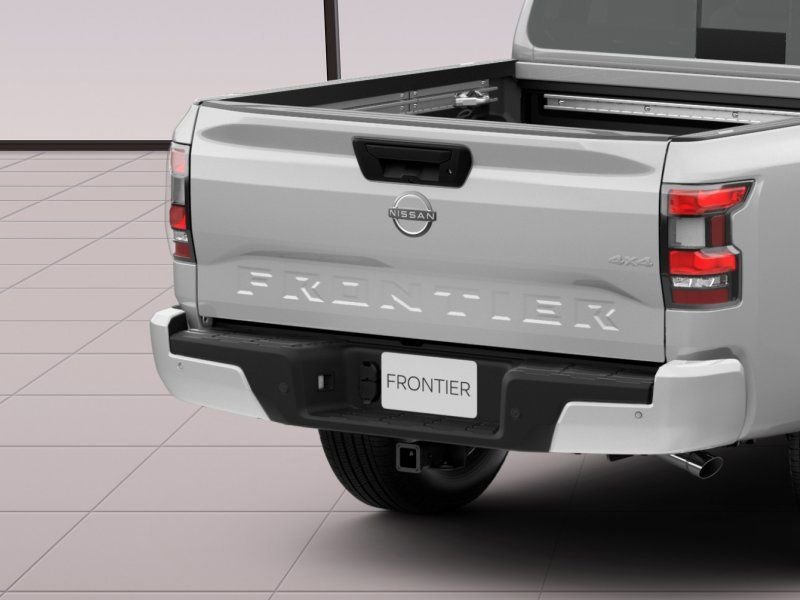 New 2026 Glacier White Nissan Crew Cab SV image 15
