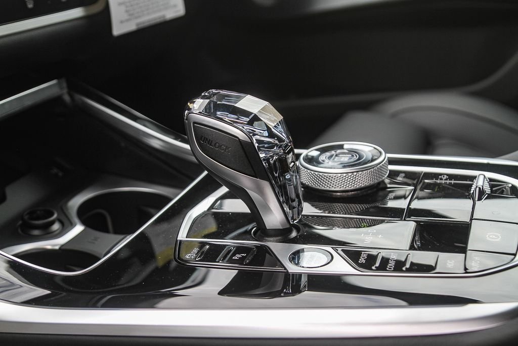 2026 BMW X7 ALPINA XB7 - Photo 20