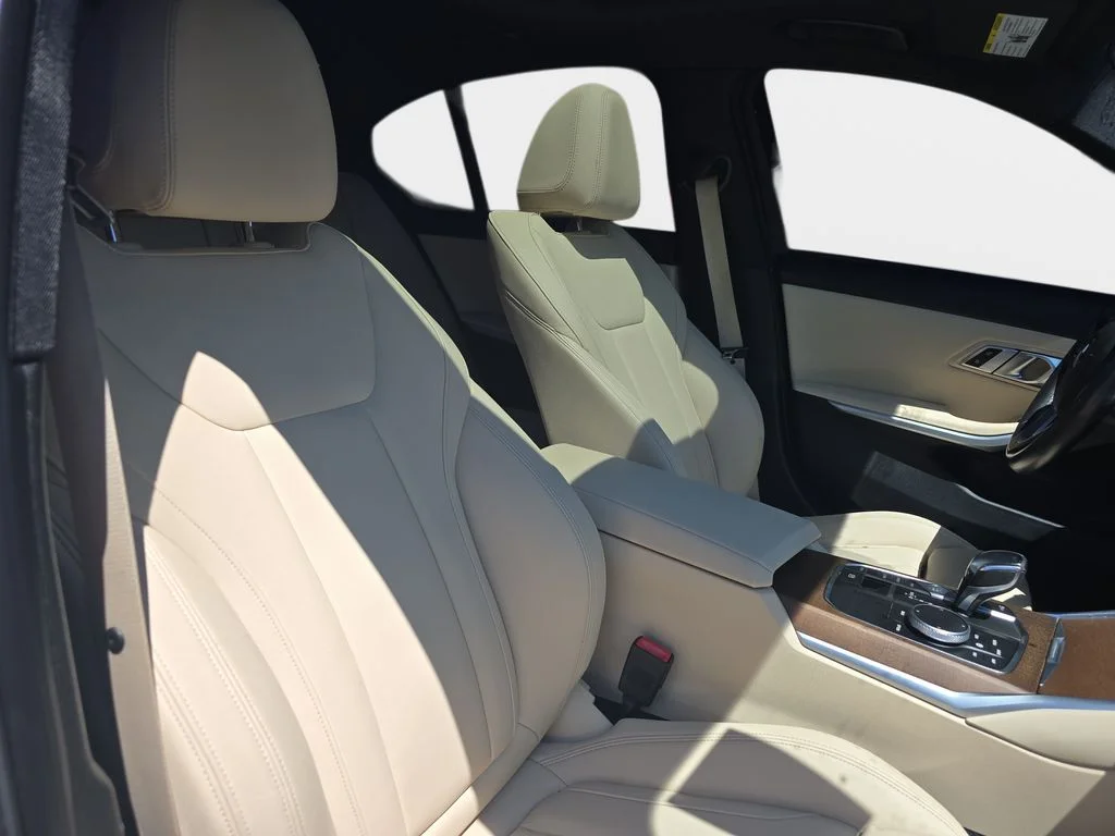Used 2020 Black BMW 330i image 12