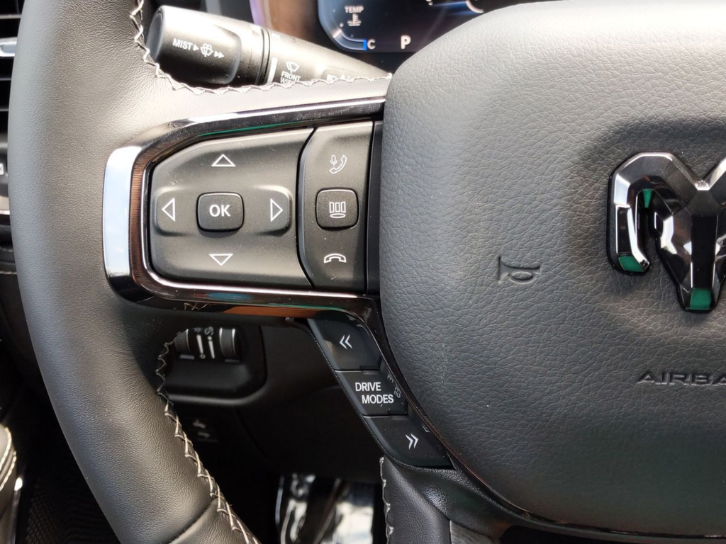 2026 RAM 1500 Limited - Photo 26