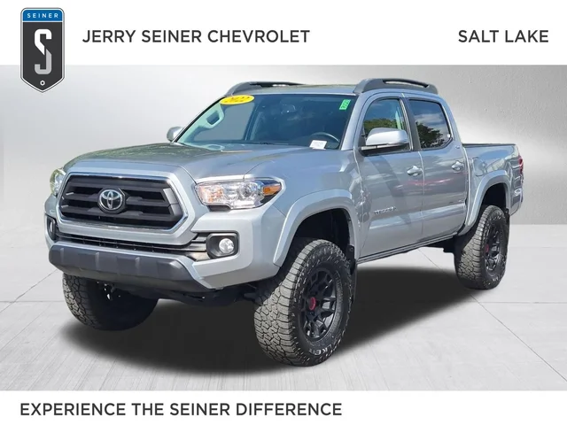 2022 Toyota Tacoma 4WD SR5