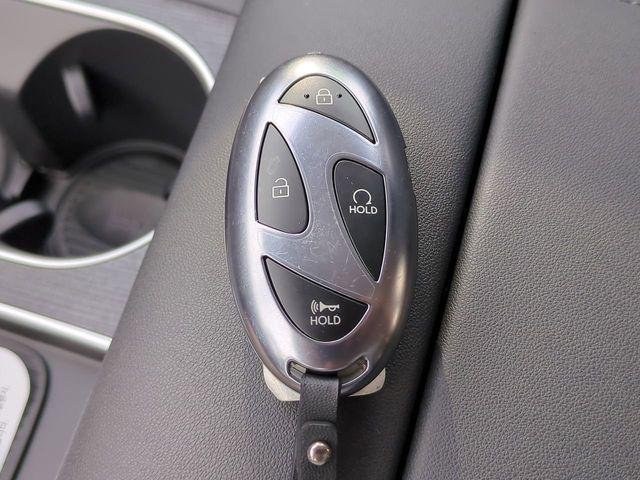 New 2026 Blue Hyundai Blue SEL Premium 8P image 28