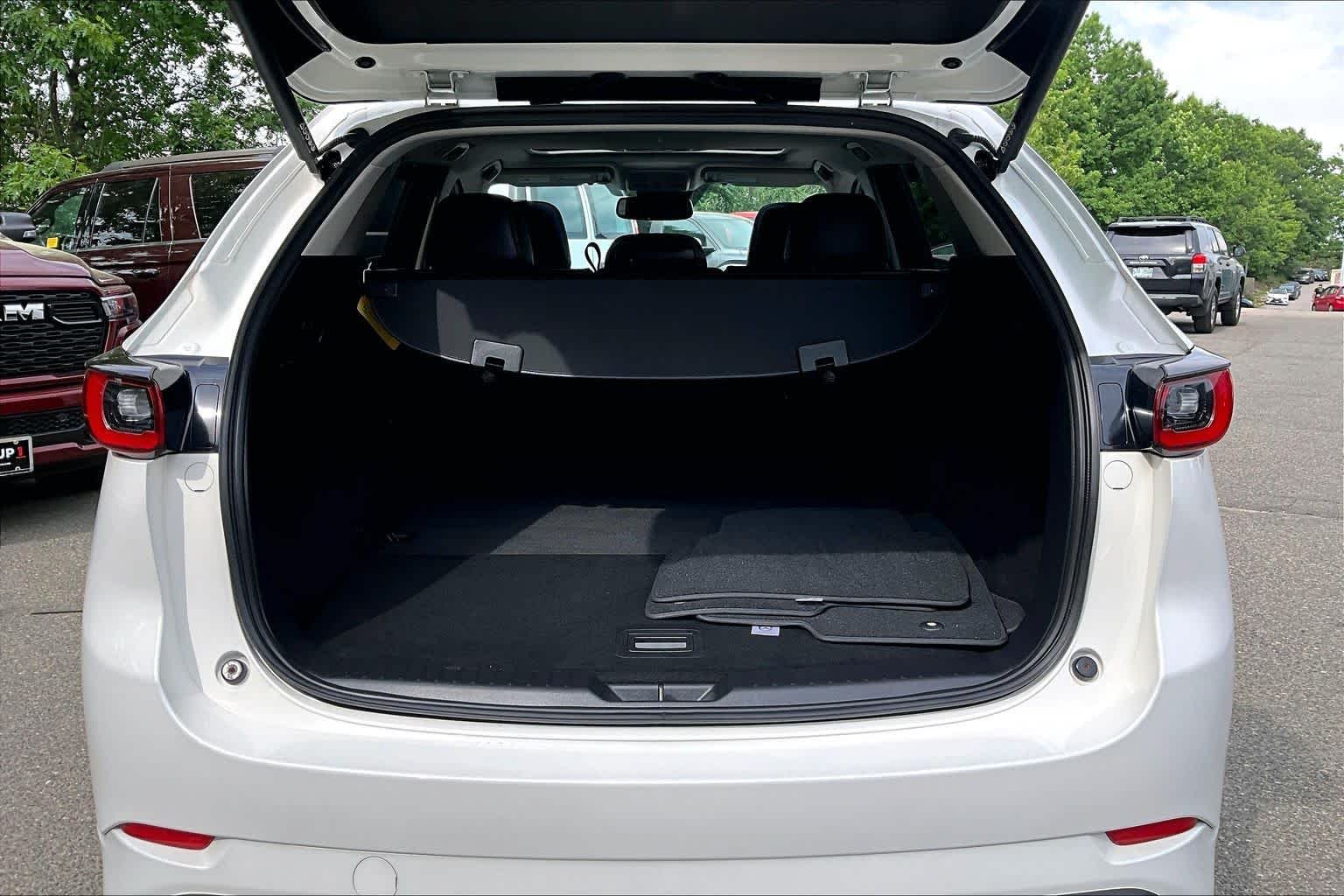Used 2024 Rhodium White Metallic Mazda 2.5 S Premium Plus Package image 31