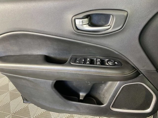 Used 2018 Black Jeep Latitude image 23