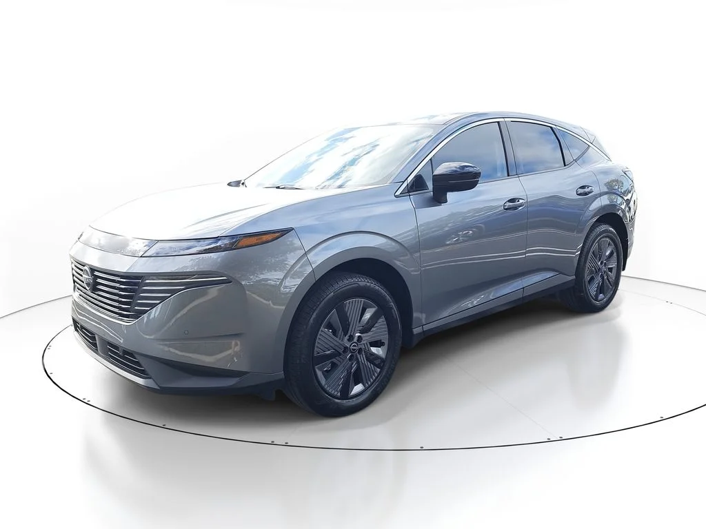 New 2026 Gray Nissan SL image 4