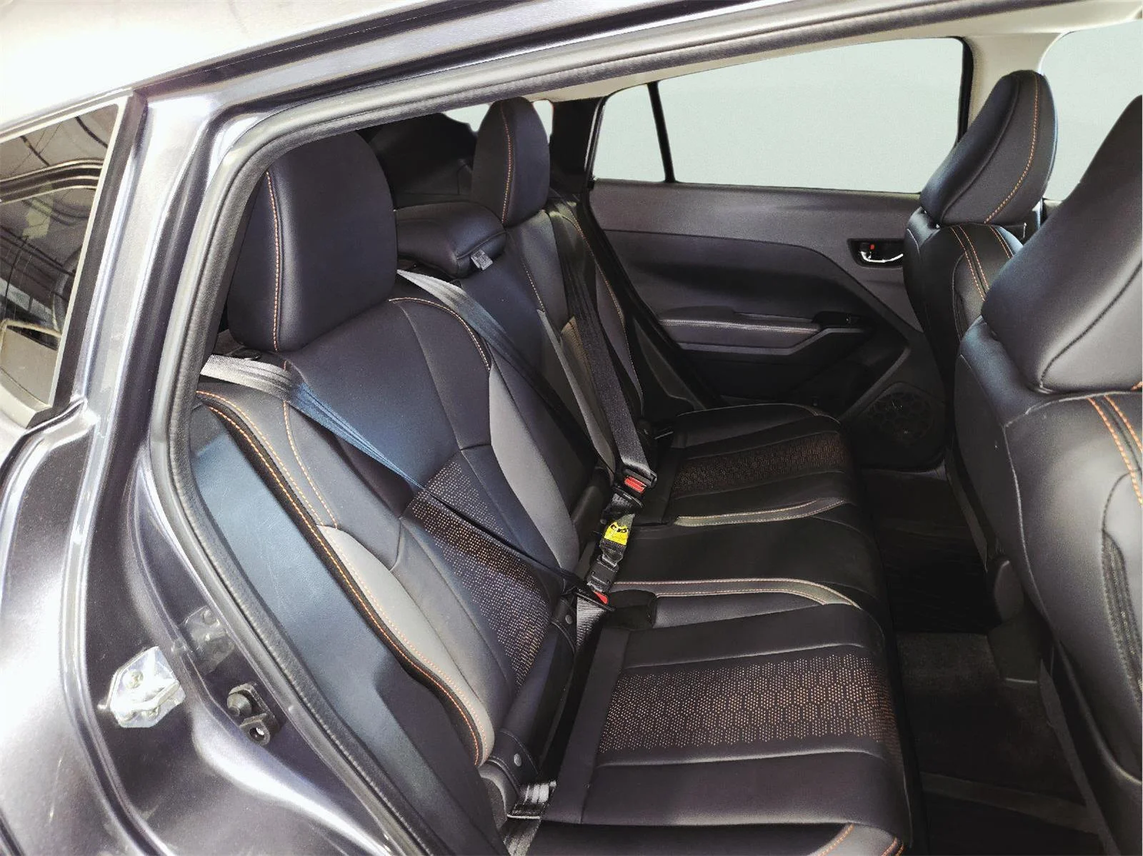 Used 2025 Magnetite Gray Metallic Subaru Limited image 42