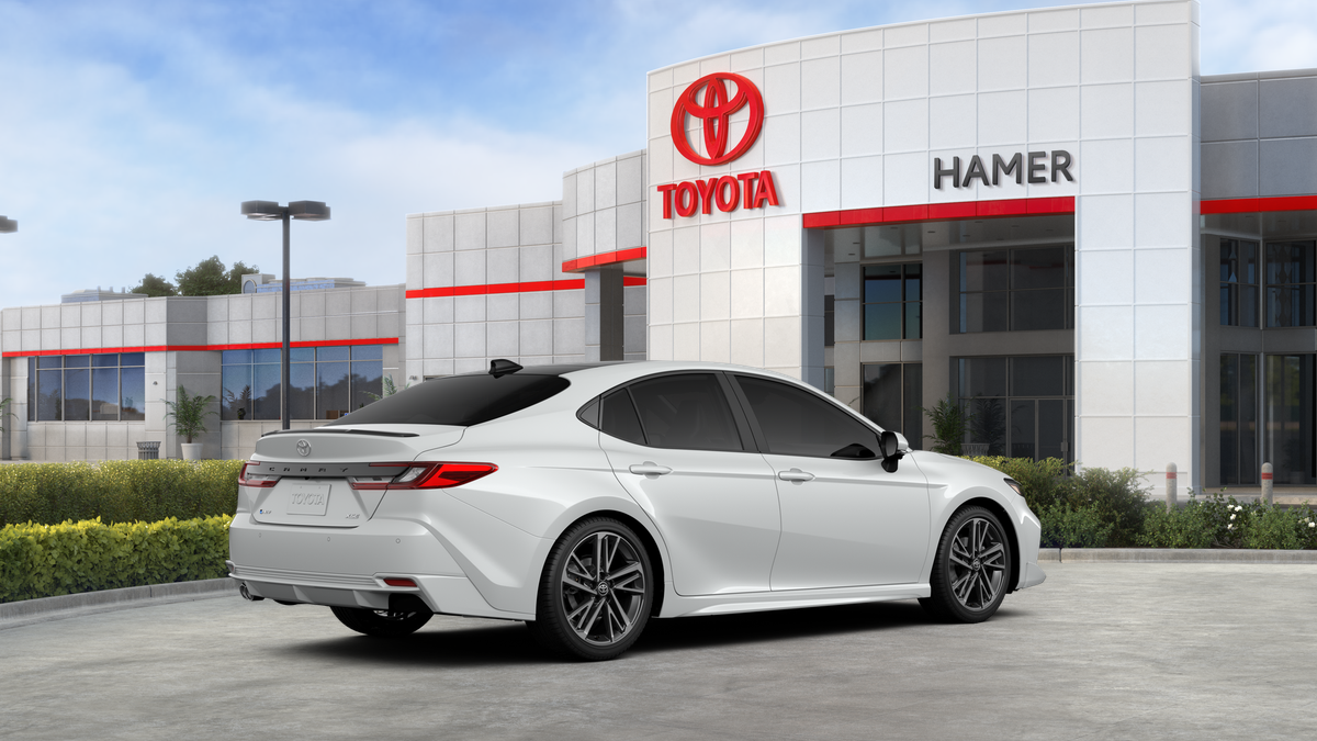 New 2026 Wind Chill Pearl Toyota XSE image 24