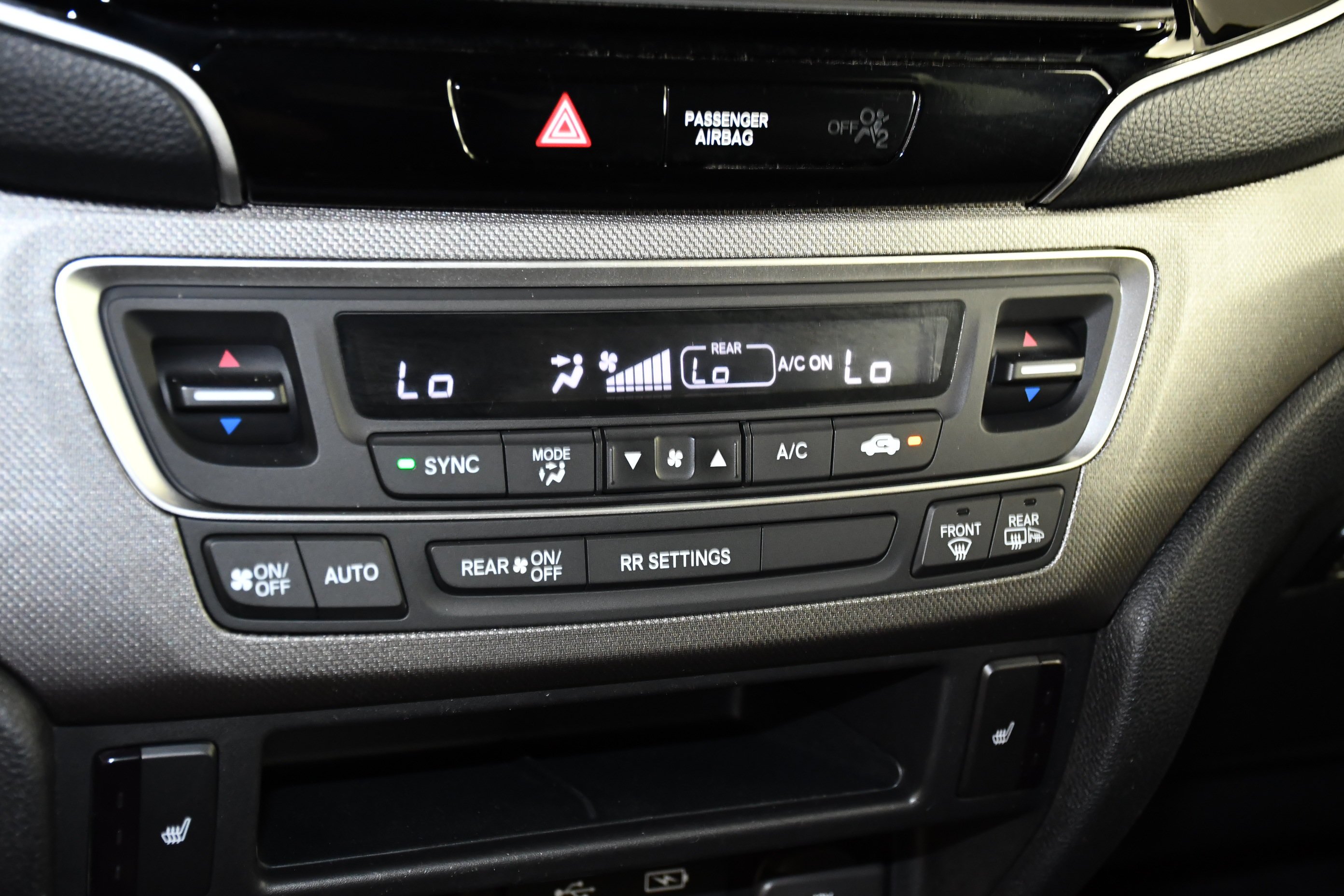 Certified Used 2024 Crystal Black Pearl Honda RTL image 26