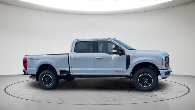 New 2026 Avalanche Ford F-350® XLT image 26
