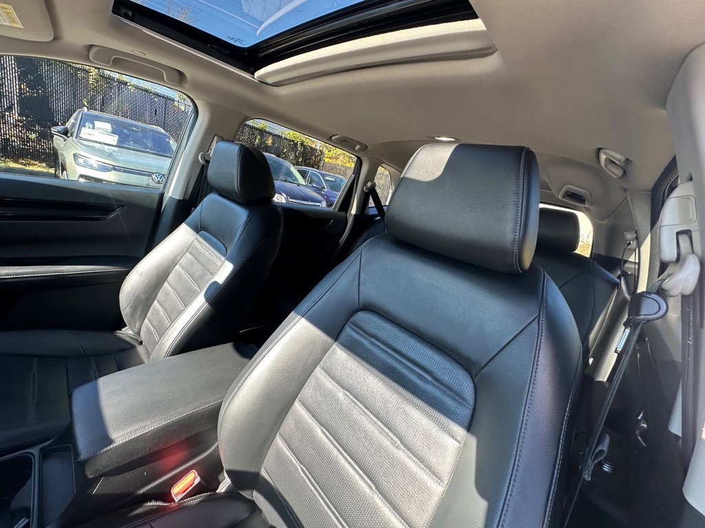 Used 2025  Honda EX-L image 9