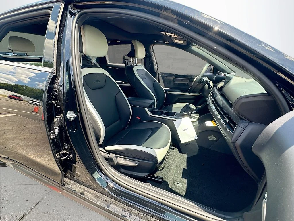 New 2026 Aurora Black Pearl Kia GT-Line image 27