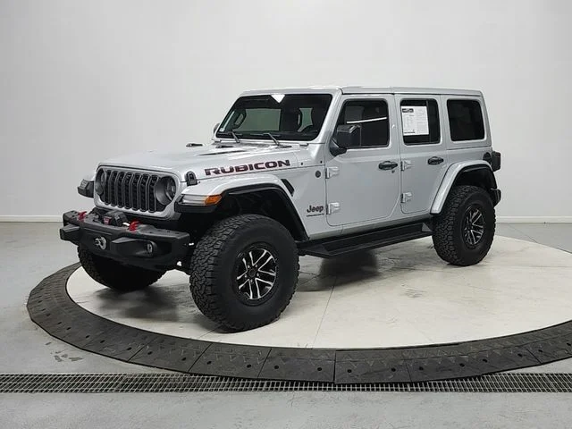 Used 2024 Silver Jeep Rubicon X image 3