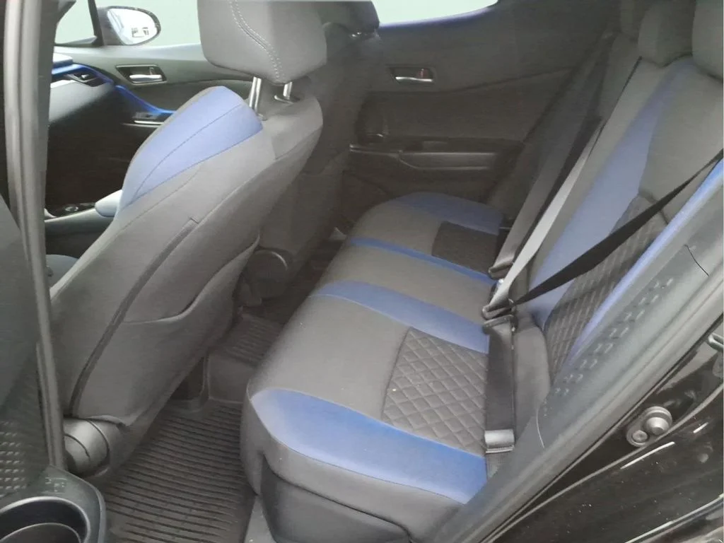 Used 2021 Black Toyota XLE image 16