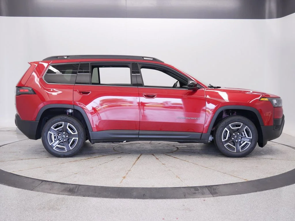 New 2026 Red Hot Pearlcoat Jeep Limited image 7