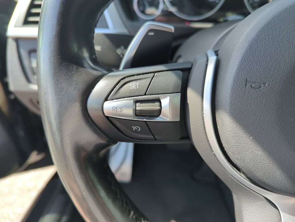 Used 2019 Black BMW 440i image 21