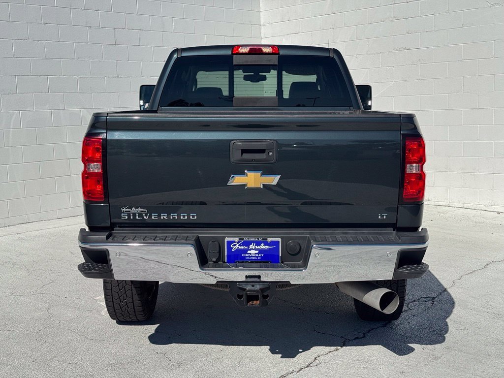 Used 2018 Gray Chevrolet LT image 12