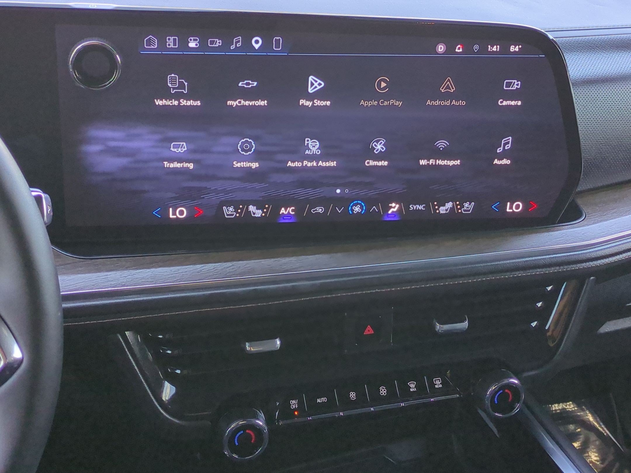 2025 Chevrolet Suburban High Country - Photo 23