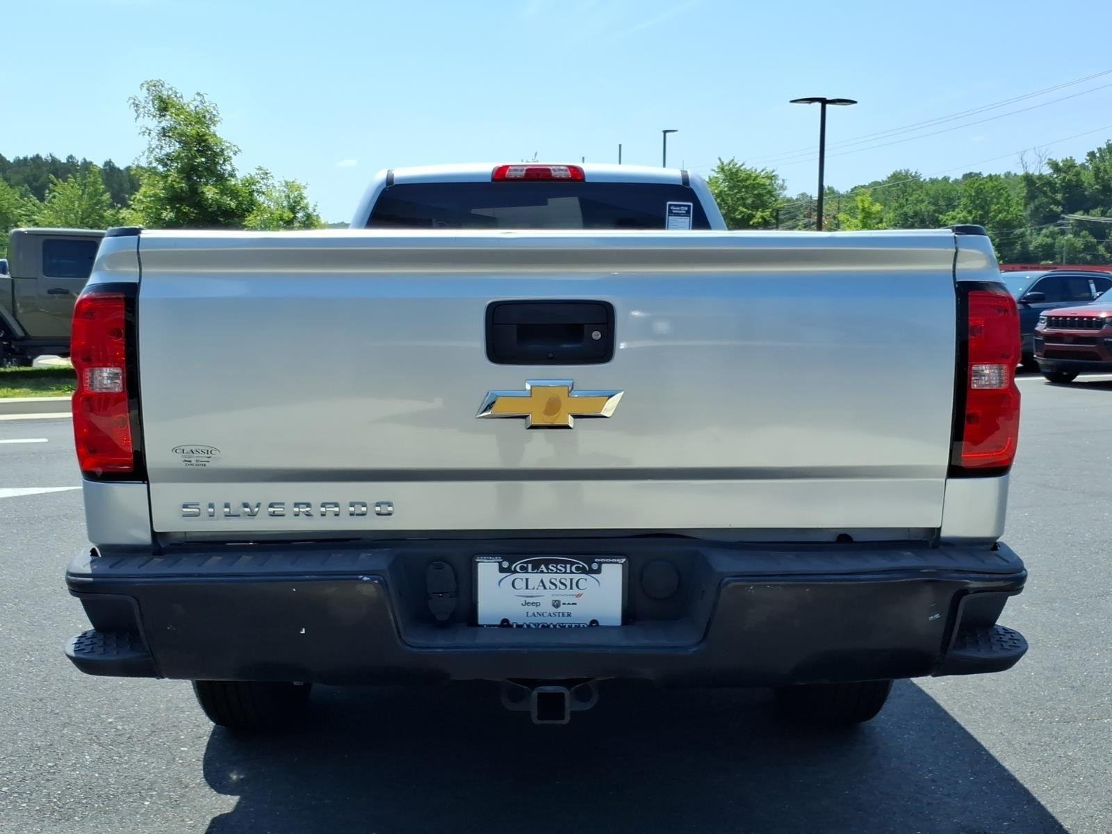 Used 2018 Silver Ice Metallic Chevrolet Work Truck image 14
