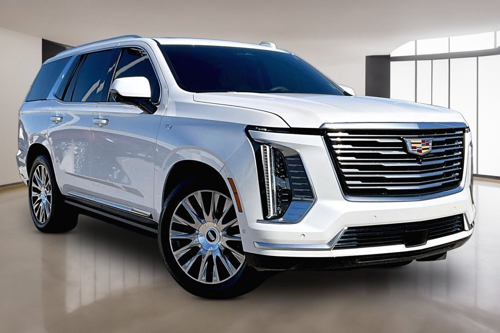 Certified Used 2025 Crystal White Tricoat Cadillac Premium Luxury Platinum image 11