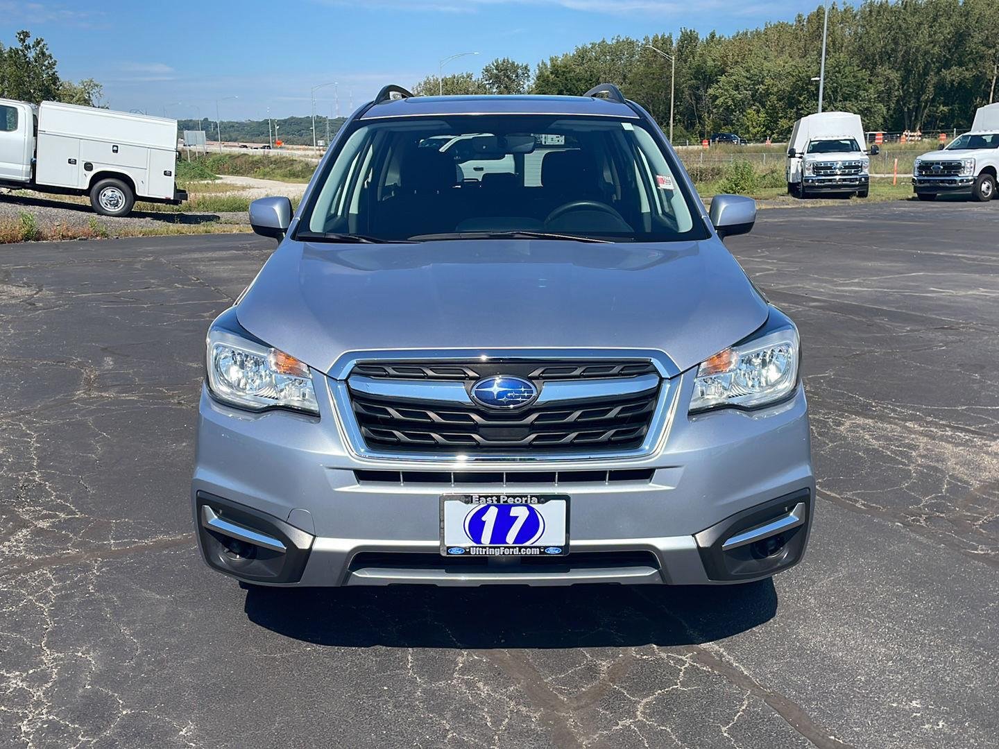 Used 2017 Ice Silver Metallic Subaru Premium image 8