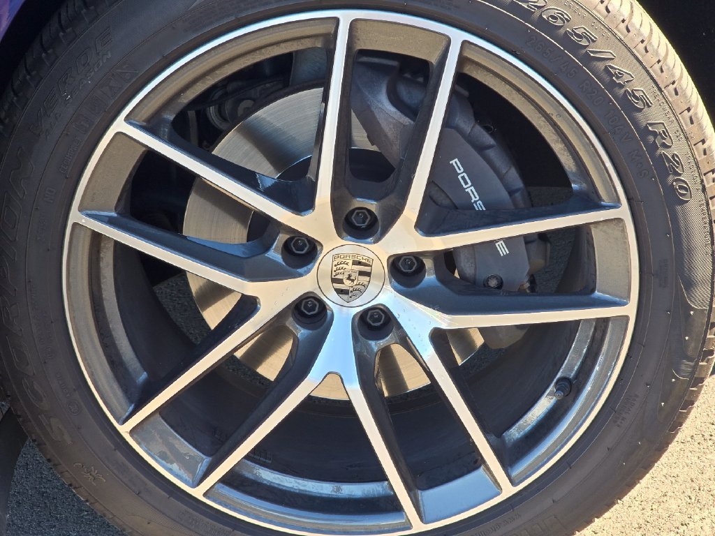 Used 2025 Blue Porsche  image 39