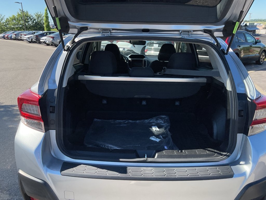 Used 2021 Ice Silver Metallic Subaru Premium image 16